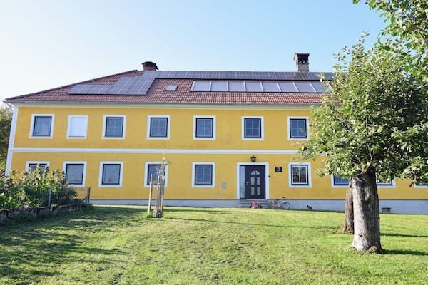 Op 1,0 km van de piste: Ruime boerderij in Sankt Martin am Ybbsfelde - thumbnail 3
