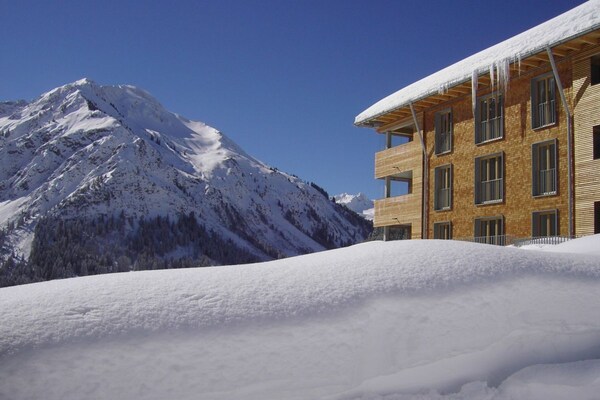 Aan de piste: Sfeervol vakantiehuis in het centrum van Mittelberg - thumbnail 2
