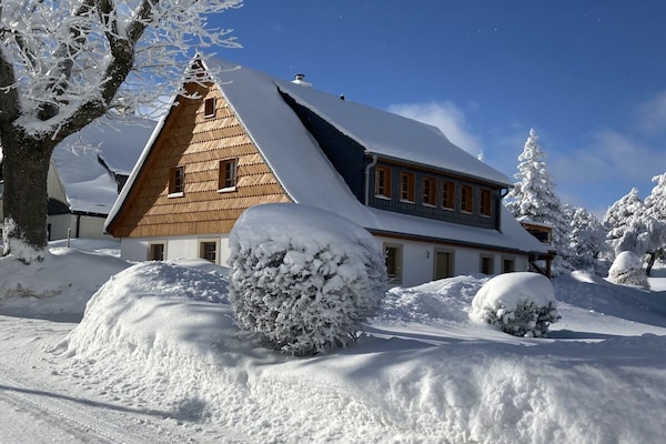 Monumentaal mijnwerkershuis met sauna nabij Altenberg, 6 personen - thumbnail 2