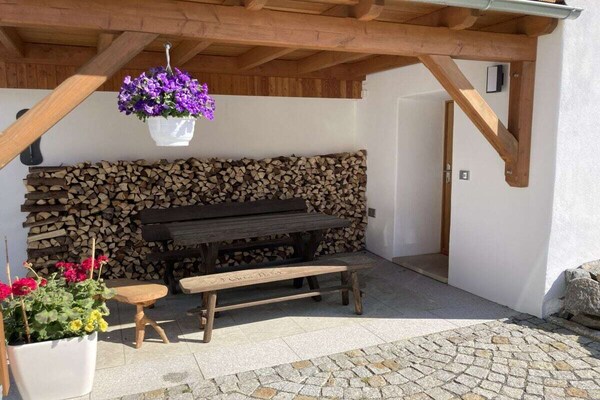 Monumentaal mijnwerkershuis met sauna nabij Altenberg, 6 personen - thumbnail 3