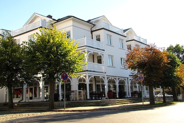 Sfeervol vakantiehuis in mediterrane stijl in Ostseebad Binz - thumbnail 2