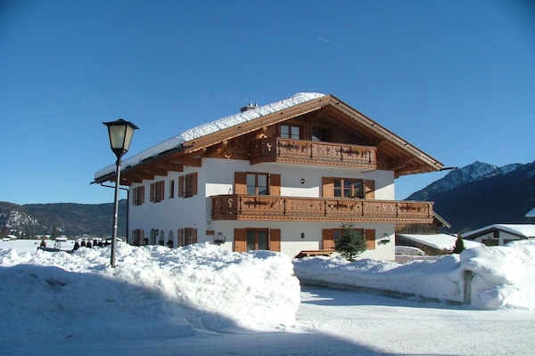 Centraal gelegen vakantiehuis in Krün voor 3 personen - thumbnail 2