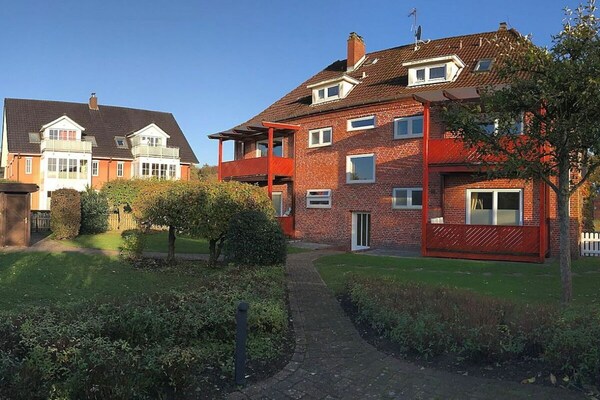 Licht appartement op Föhr, vlakbij strand en met speeltuin naast de deur - thumbnail 2