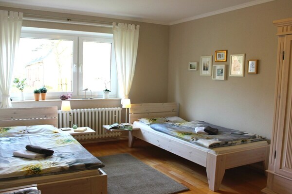 Licht appartement op Föhr, vlakbij strand en met speeltuin naast de deur - thumbnail 6