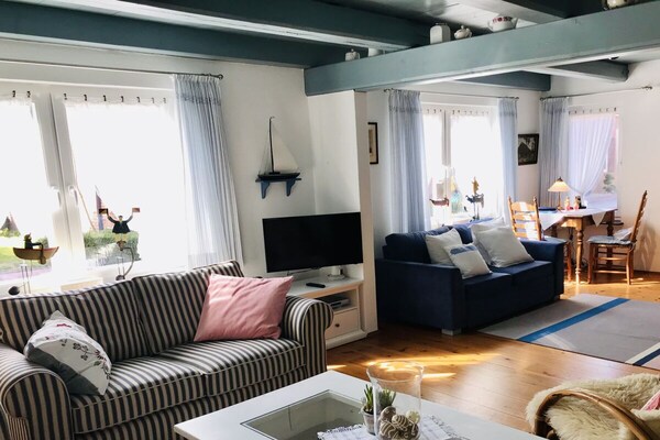 Vrijstaand vakantiehuis met grote tuin op 200m van centrum Nesse - thumbnail 4