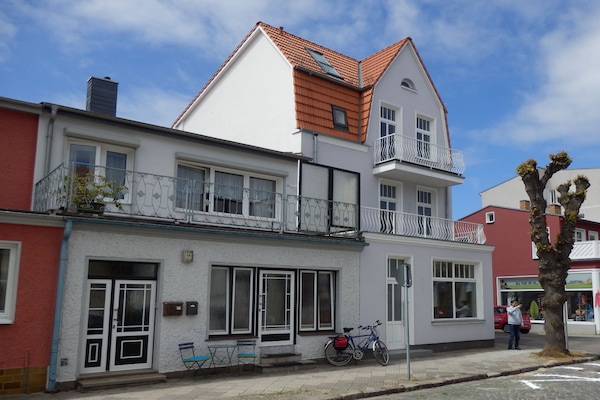 120448 - Rostock