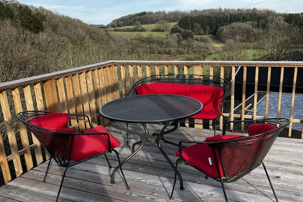 Modern vakantiehuis in Mehren met uitzicht over de Eifel-vallei - thumbnail 3