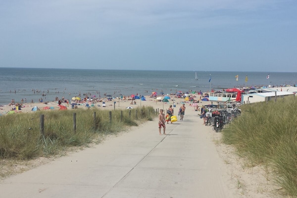Knusse bungalow voor 2 met privétuin en fietsen, vlakbij strand en dorp - thumbnail 2
