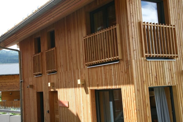 Villa Heuberg in Hirschegg: 100 meter van de piste met sauna - thumbnail 4