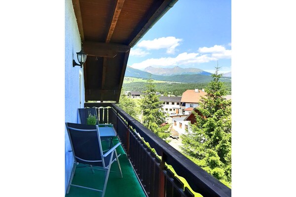 Vrijstaand vakantiehuis met panoramisch uitzicht in Mariapfarr, Salzburger Lungau - thumbnail 4