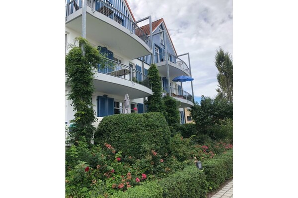 Licht appartement aan de Bodden met oost- en westterras in Zingst - thumbnail 3