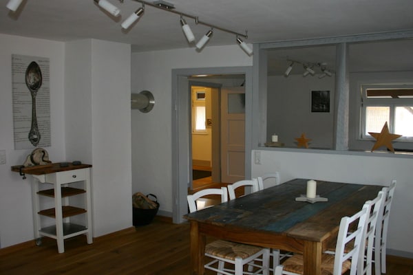 Gerenoveerde wagenmakerij in het hart van Neuhausen, 120m² - thumbnail 6