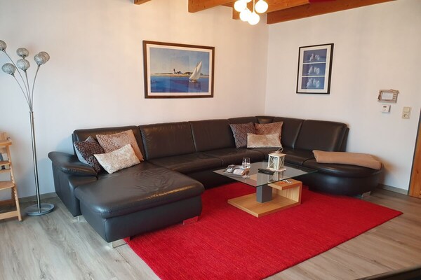 Ruim vakantiehuis in Friese stijl in Hooksiel voor 6 personen - thumbnail 3