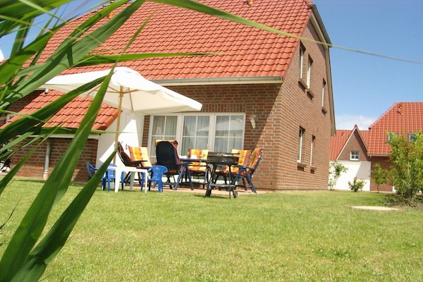 6-persoons vakantiehuis in Butjadingen vlakbij het strand - thumbnail 1