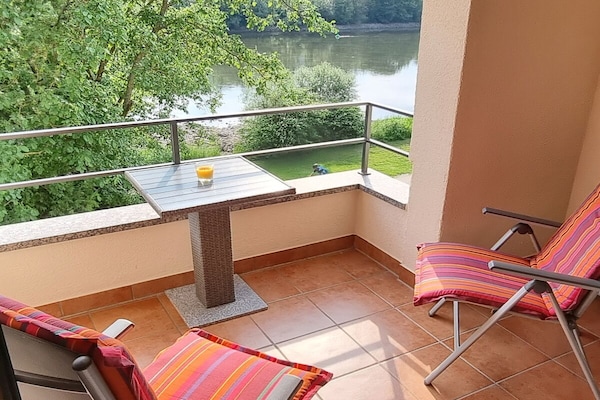 Rustig vakantiehuis direct aan de Moezel in Zell met balkon en rivierzicht - thumbnail 4