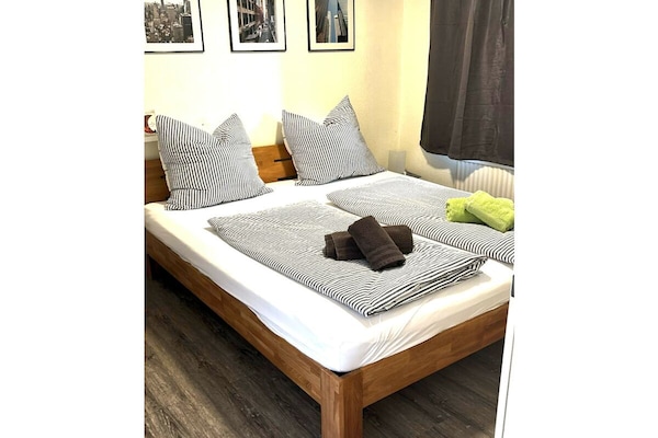 Licht maisonette-appartement met balkon op 600m van centrum Hooksiel - thumbnail 6