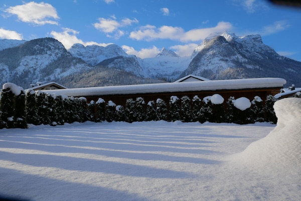 Modern vakantiehuis in Lofer met Saalachtal Card, 800m van de skilift - thumbnail 6