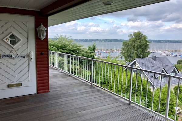 Modern vakantiehuis in Flensburg met uitzicht op de fjord - thumbnail 4