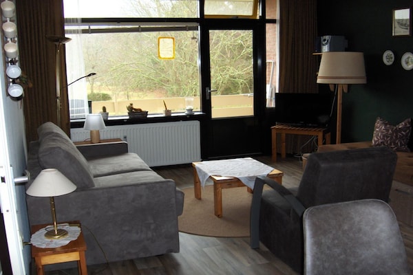 Zonnig appartement op Texel met uitzicht op parktuin - thumbnail 4