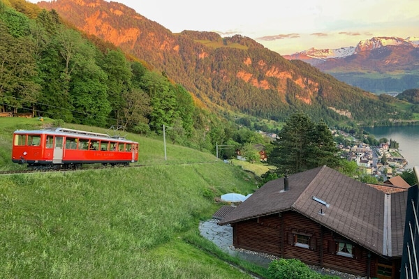 Vakantiehuis Vitznau aan de Rigi-spoorlijn met panoramisch uitzicht over het Vierwoudstedenmeer - thumbnail 6