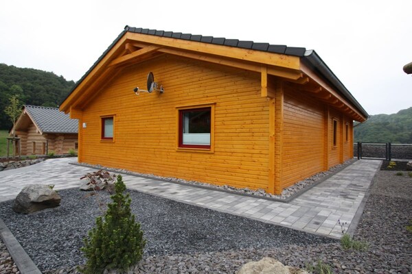 Harmonieus vakantiehuis in Rieden met infraroodsauna, vlakbij de Eifel - thumbnail 1
