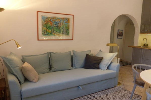 3-persoons vakantiehuis in het centrum van Vence - thumbnail 2