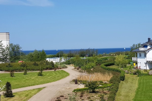 Centraal gelegen vakantiehuis in Börgerende met uitzicht op zee - thumbnail 4