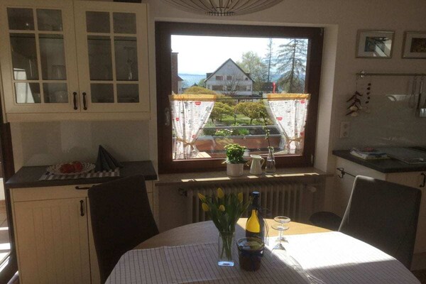 Maisonette aan de Bodensee met balkon en bergzicht in Nonnenhorn - thumbnail 5