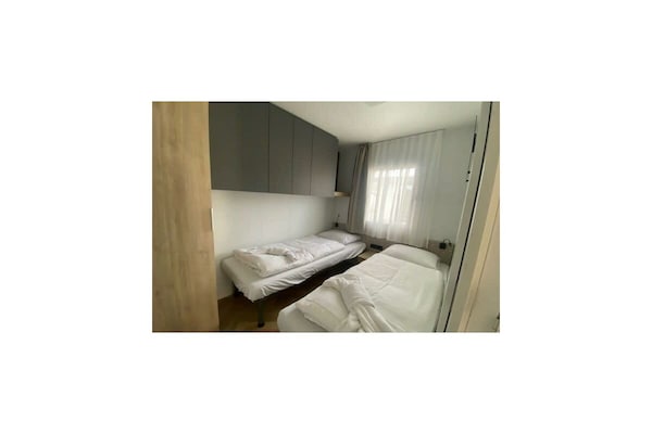 781904 - thumbnail 6