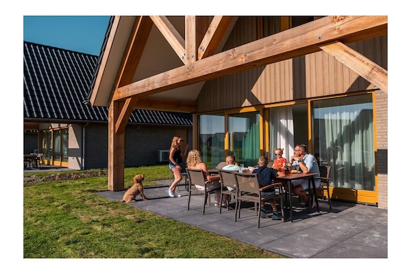 Luxe villa in Cadzand voor 10 personen met 5 en-suite badkamers - thumbnail 6