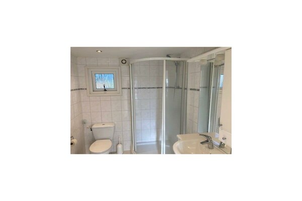 782145 - thumbnail 6