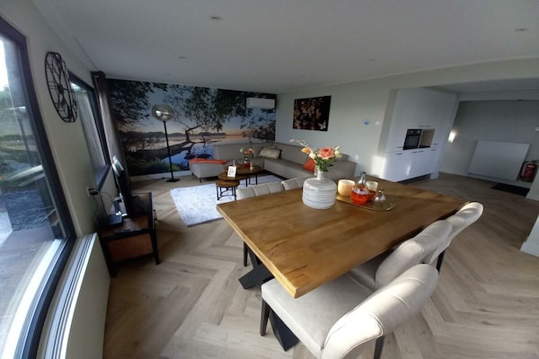 Ruim vakantiehuis in Dordrecht voor 7 personen - thumbnail 4
