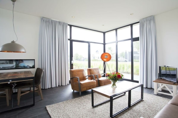 Stijlvol vakantiehuis Cube Exclusif 4 in Nijkerk voor 4 personen - thumbnail 2