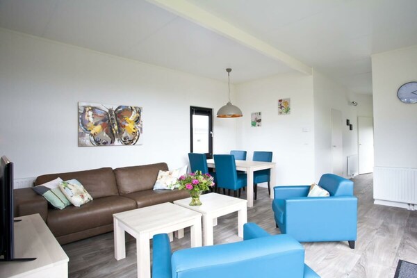 Modern vakantiehuis Cube la Mer in Nijkerk voor 4 personen - thumbnail 4