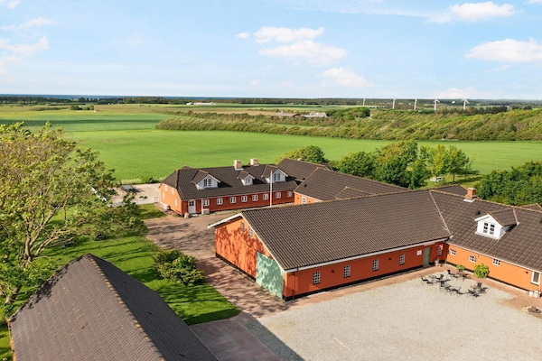 Ruim vakantiehuis voor 10 personen bij Hjørring, 1,5 km van zee - thumbnail 4