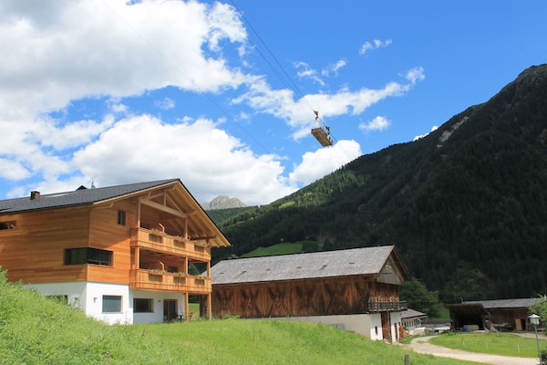 Elegant vakantiehuis met balkon en uitzicht in Gsies, op 2 km van skilift - thumbnail 2
