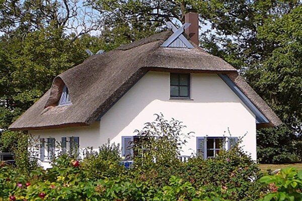 Gerenoveerd vakantiehuis met tuin, 200m van centrum Putgarten - thumbnail 3