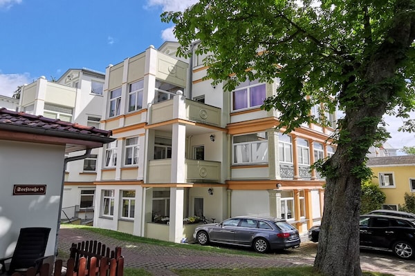 Appartement Charlot: Stijlvol aan de Oostzee, 150m van het strand - thumbnail 4