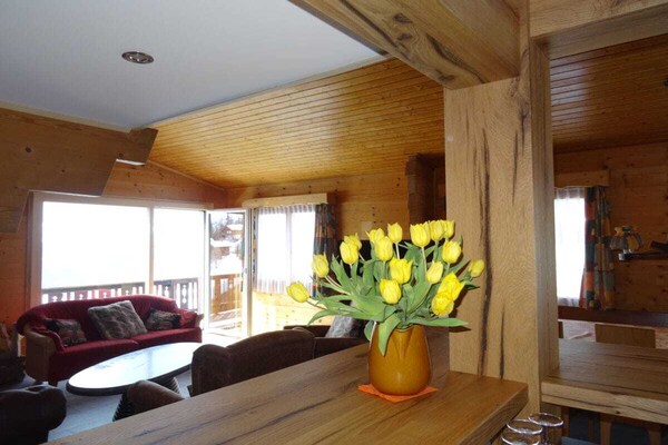 Ruim chalet voor 10 personen in Bettmeralp, op 100 meter van de skilift - thumbnail 6