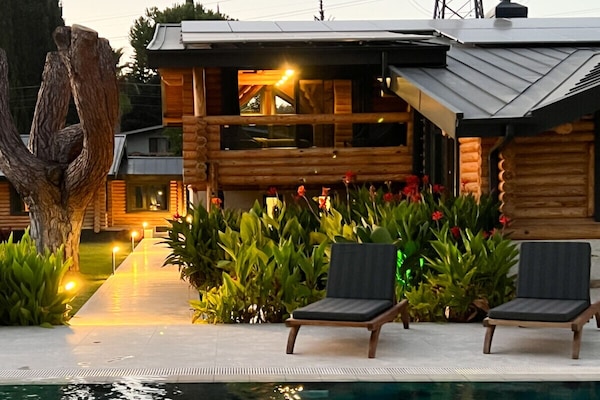 10-persoons luxe villa met privézwembad in Antalya - thumbnail 6