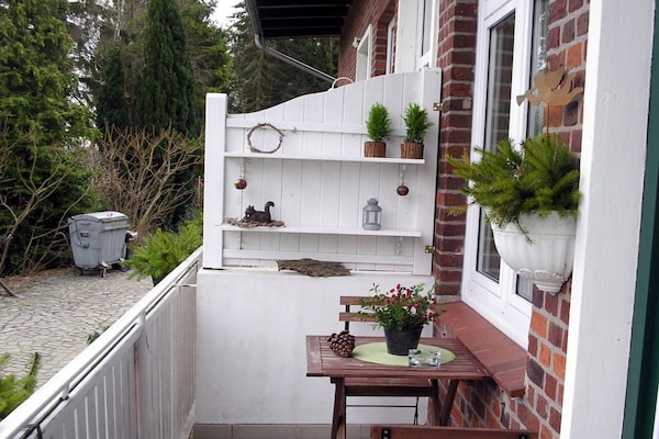 Charmant vintage appartement in art nouveau villa met parktuin bij Grube - thumbnail 4