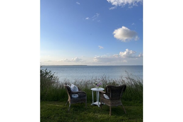 Licht appartement met uitzicht op Oostzee bij Sønderborg - thumbnail 1