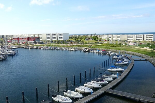 Zonovergoten appartement op Fehmarn met weids uitzicht over de Oostzee - thumbnail 3