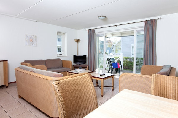 Luxe villa met sauna op Vakantiepark Cape Helius, 10 pers., vlakbij zee - thumbnail 3