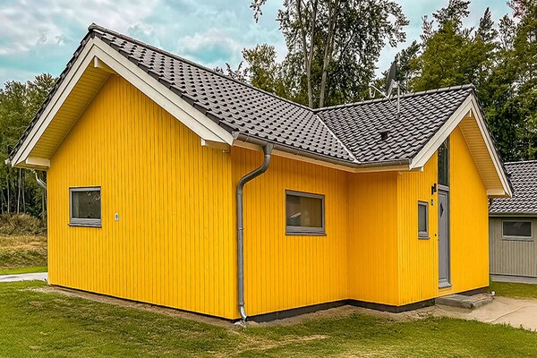Scandinavisch designhuis met sauna aan de rivier in Bad Bevensen - thumbnail 1