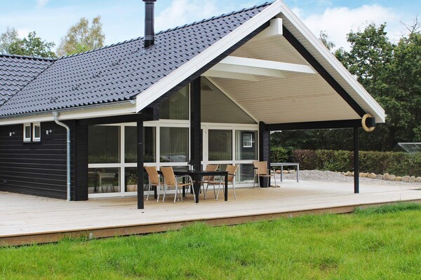 Licht vakantiehuis voor 8 personen met whirlpool nabij Silkeborg - thumbnail 4