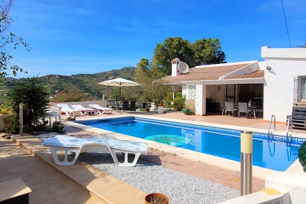 6-persoons vakantiehuis met privézwembad in Torrox - thumbnail 5