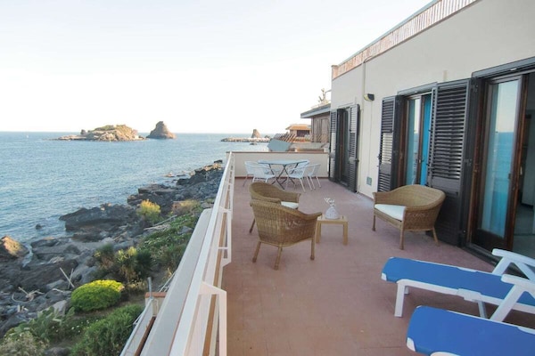 50984 - Aci Castello