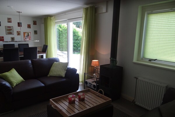 Op 1,0 km van het centrum: ruim vakantiehuis in Vrouwenpolder - thumbnail 5