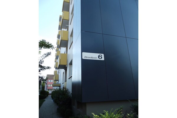 69258 - thumbnail 2